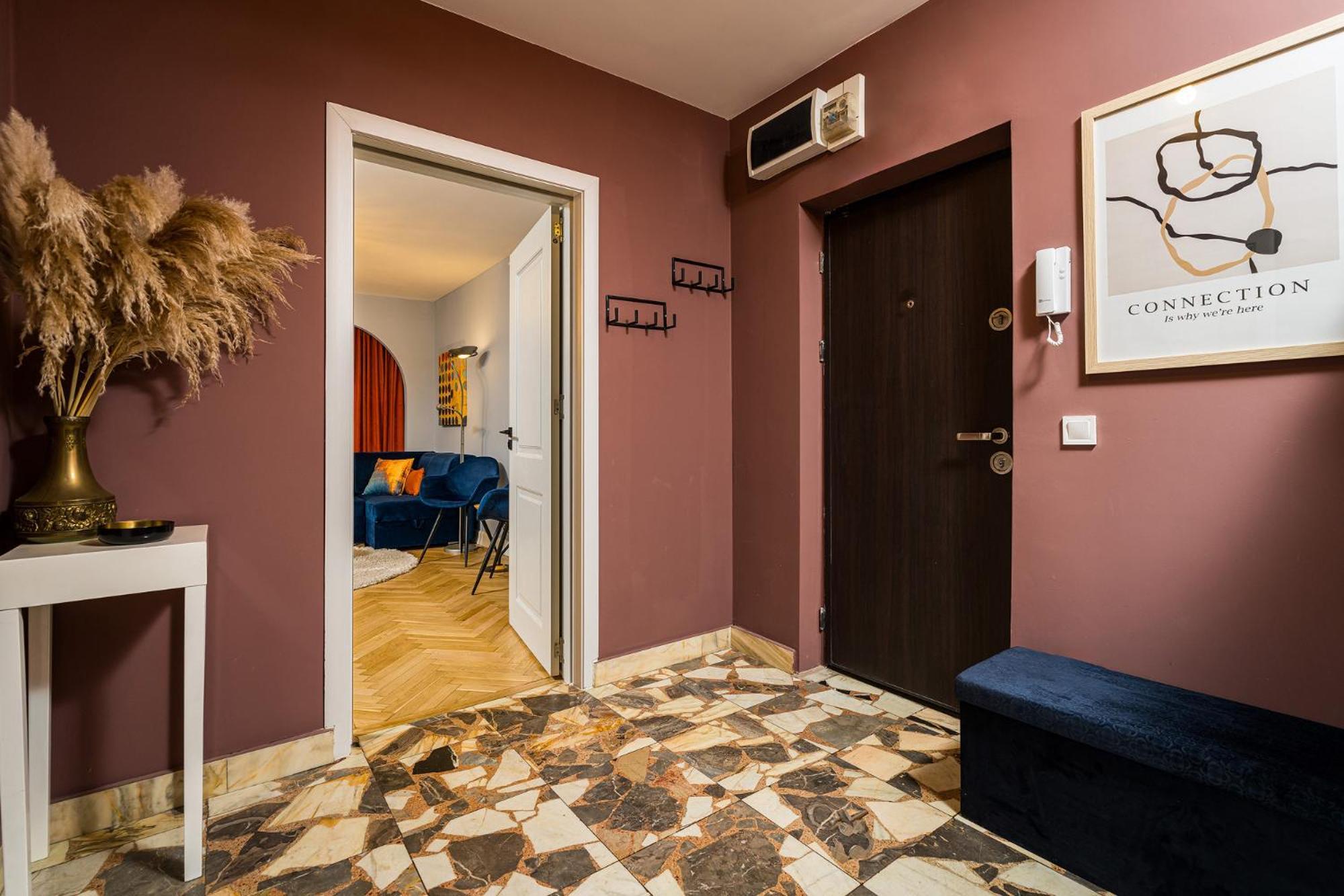 Eclectic Romexpo 2br Near Metro Apartament *